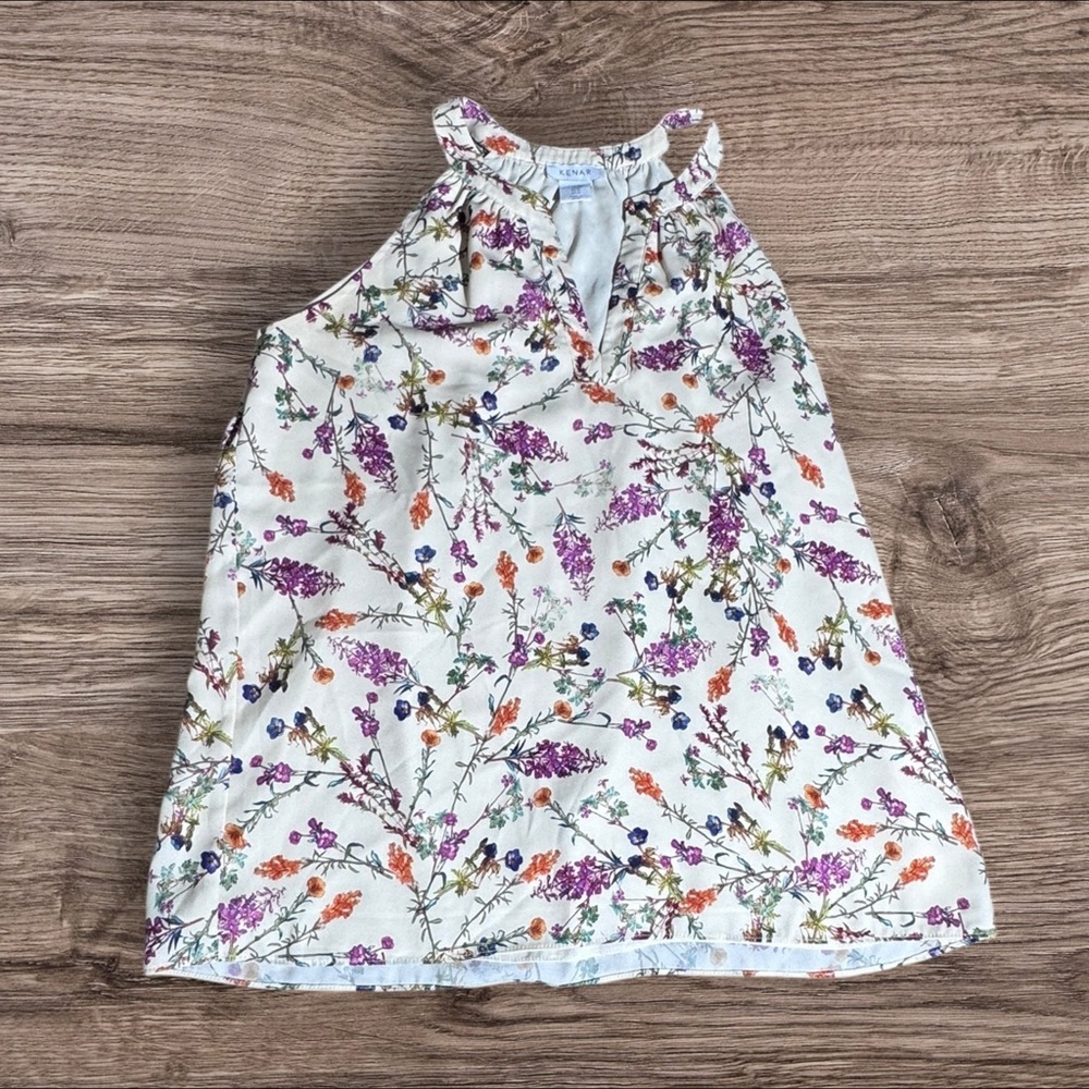 Kenar Woman’s Whimsy Floral Dressy V Neck Tank Top